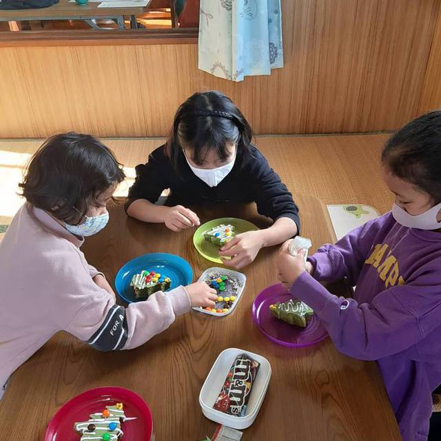 せんげん台教会の子供たちのクリスマス会クッキング教室