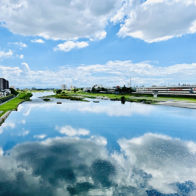 夏の空と水面。すばらしい神さまの愛が、宝塚に溢れています！