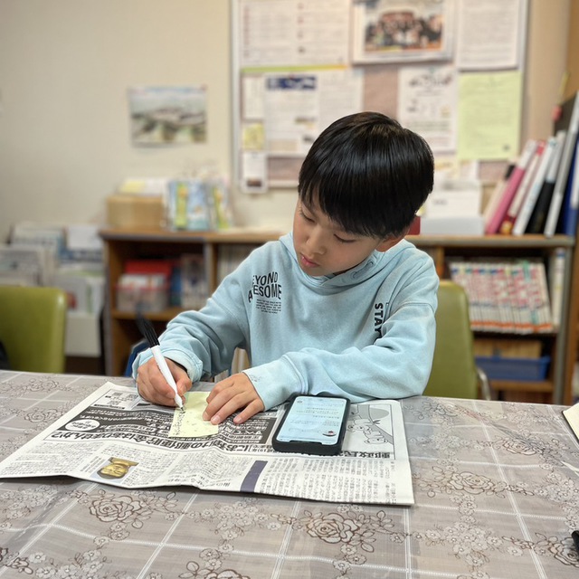 ２月の子どもの会では、みんなで好きな聖句を入れてしおりを作りました。